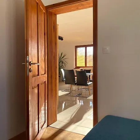 Dom Pri Kupalisku Thermalpark Na Malotejedskej Casa de Férias