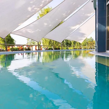 Dom Pri Kupalisku Thermalpark Na Malotejedskej Dunajska Streda