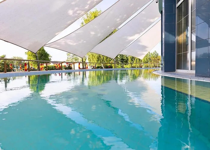 Dom Pri Kupalisku Thermalpark Na Malotejedskej Dunajská Streda